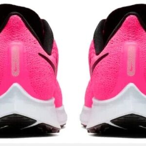 Women's Nike Pegasus size 8.5